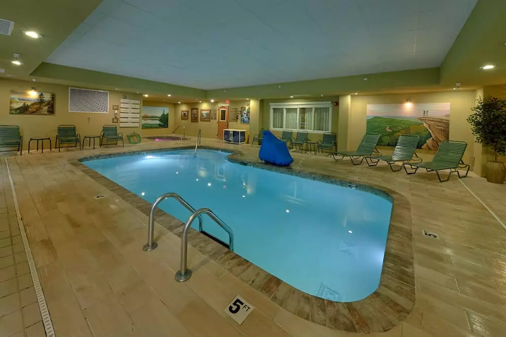 3 Things Kids Love About Our Gatlinburg Hotel With an Indoor Pool