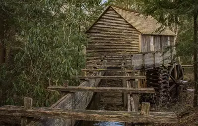 cable mill in cades cove