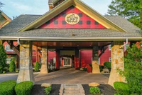 Appy Lodge front entrance